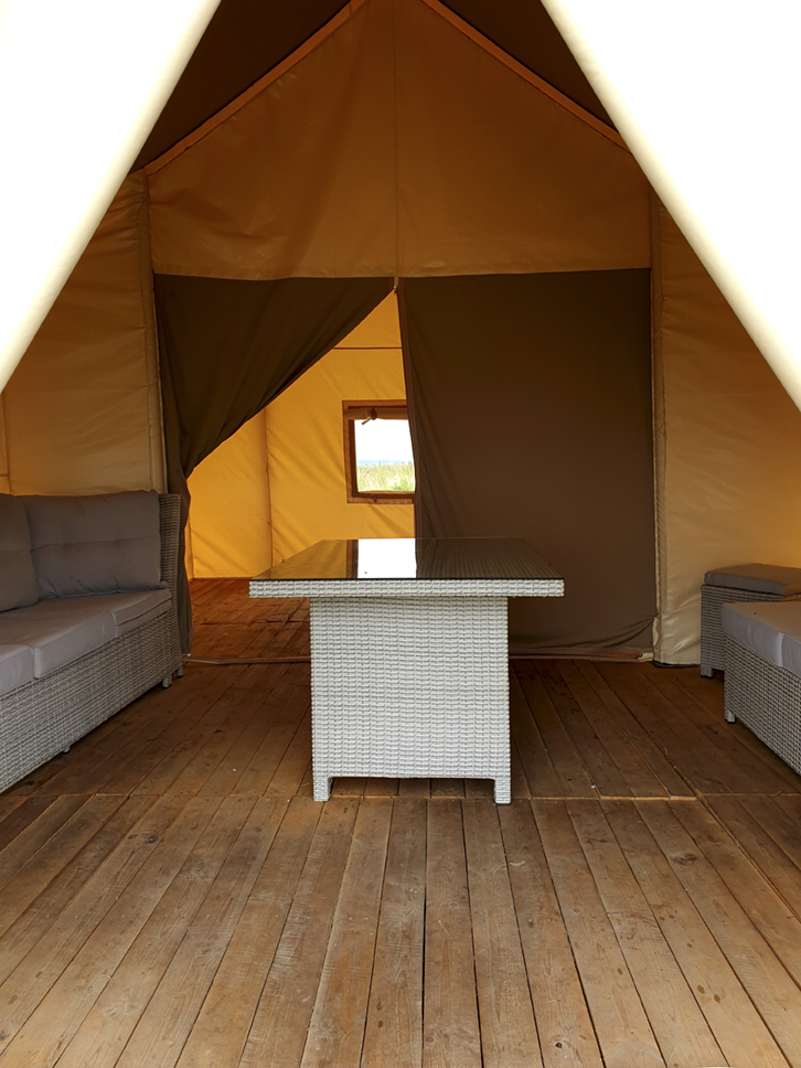 картинка Палатка для глэмпинга мебельной фабрики KorWood